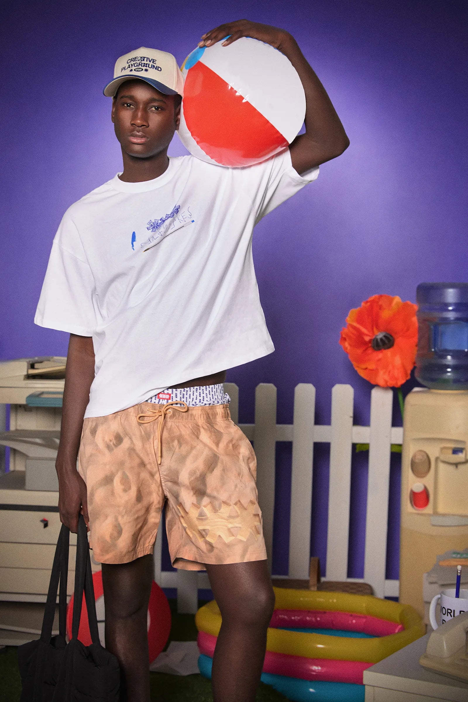 THE BIC TEE