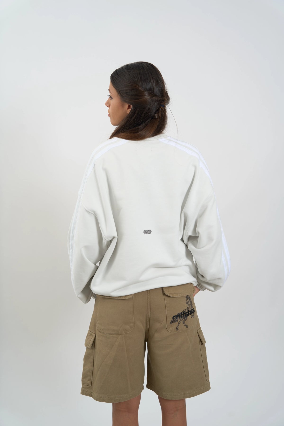 CREWNECK STRIPES GREY