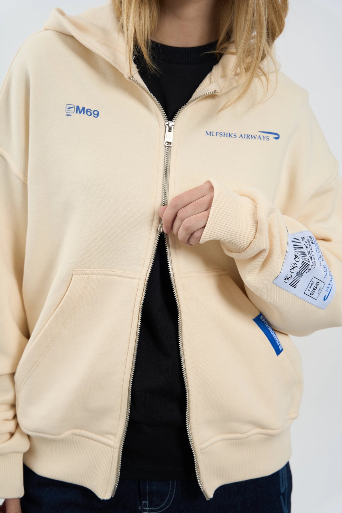 CLOUDY CREAM HOODIE