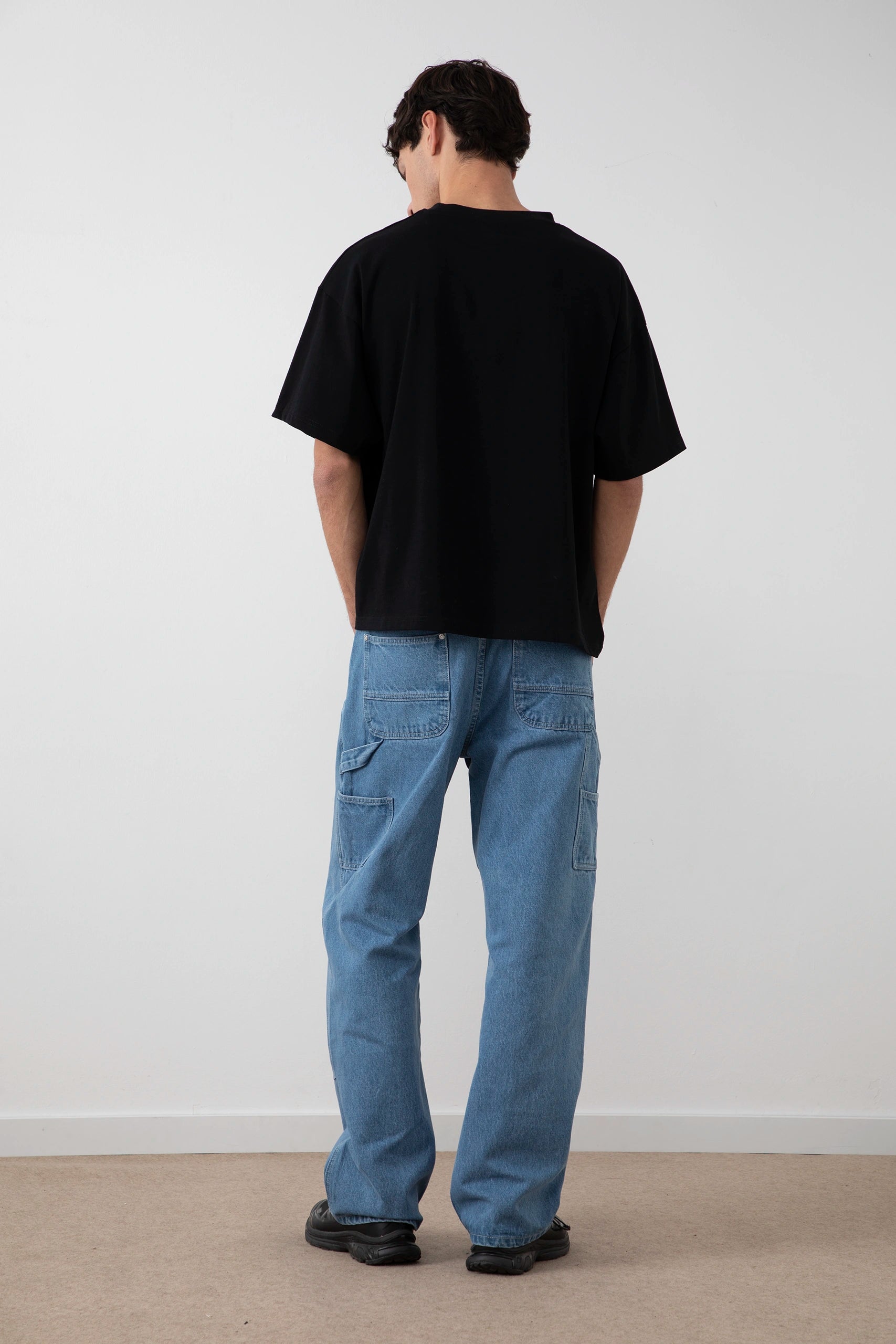 SOUVENIR TEE BLACK