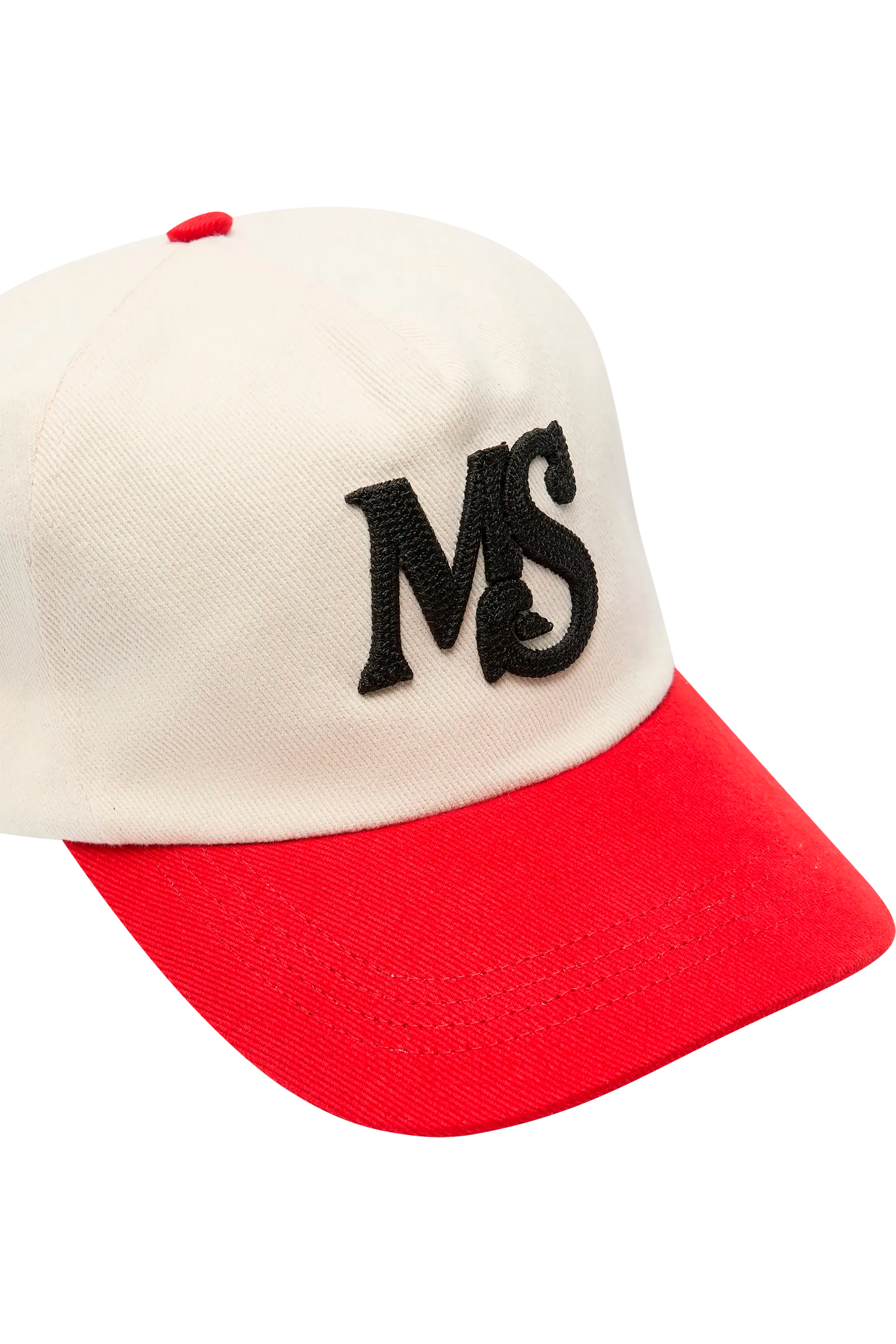 ESS732_SS26_cap_MSDAILY_white_red